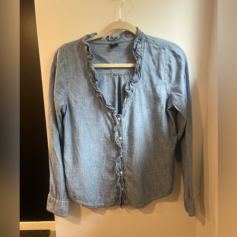 Long sleeve denim shirt with ruffle detail